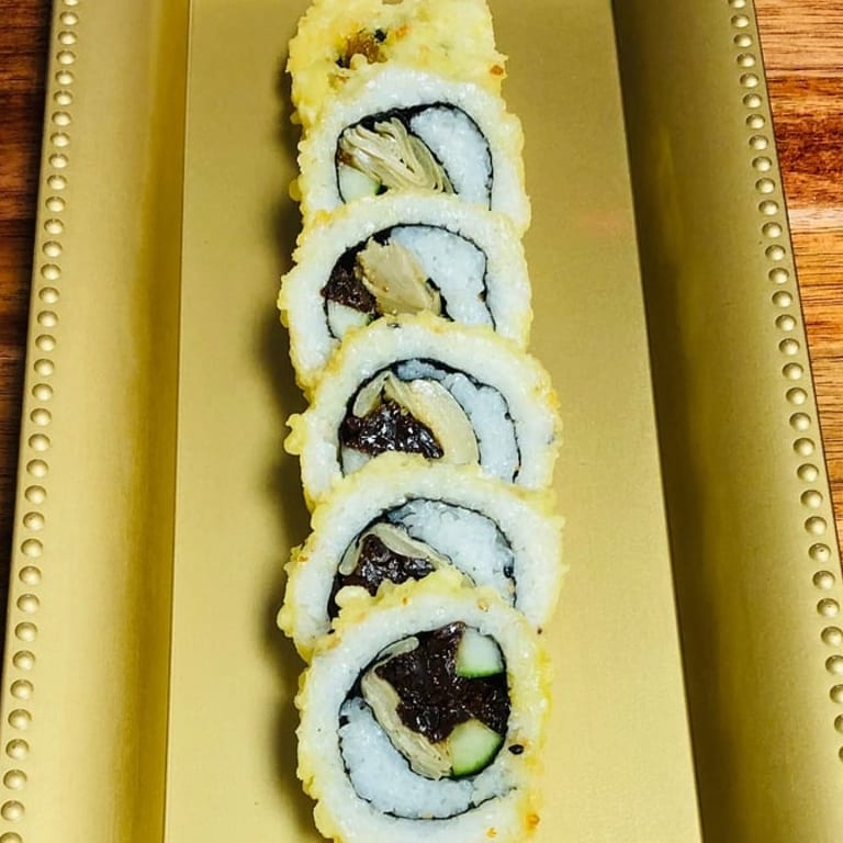 Delicious Tempura: A Japanese Delicacy