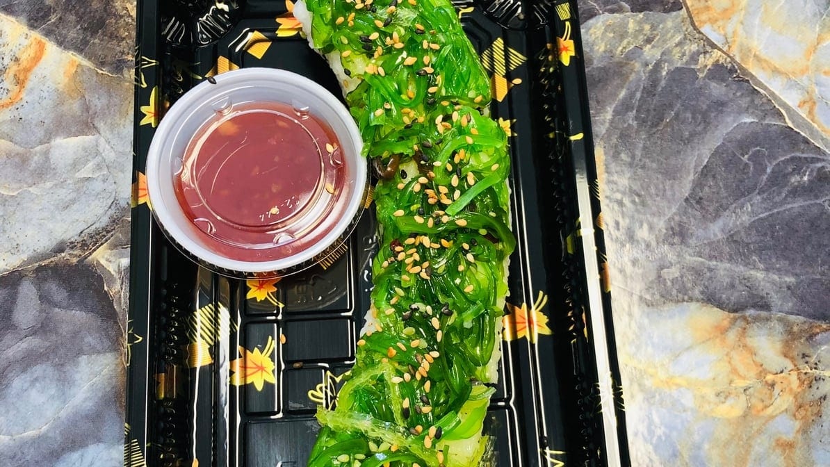 Green Vegetable Roll.