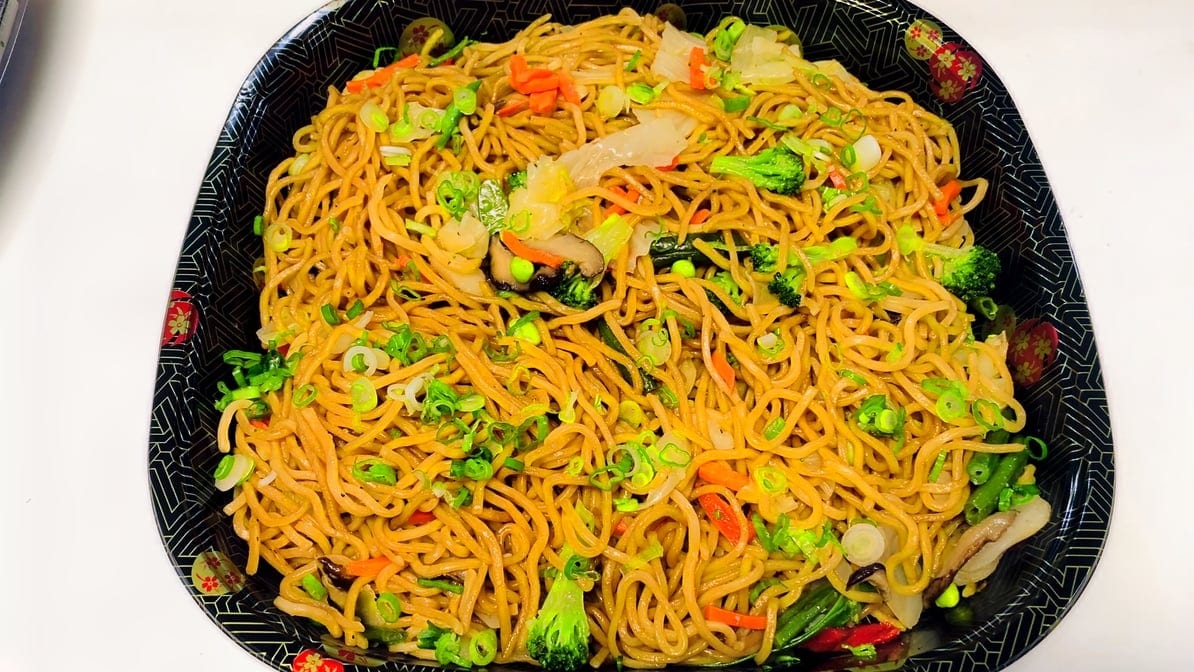 Fried Veggies Noodles Chicken or Shrimp Tray.